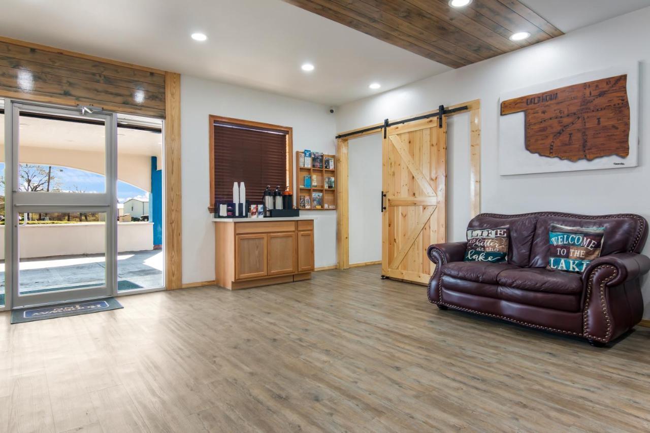 Rodeway Inn Broken Bow-Hochatown Екстериор снимка